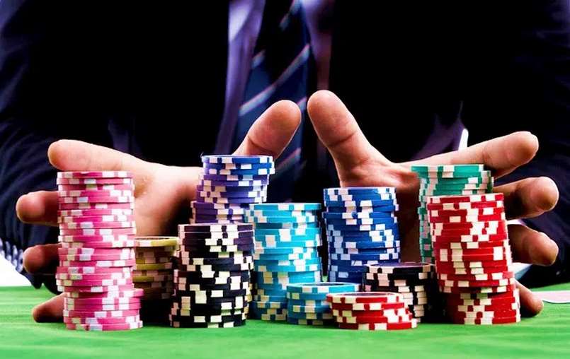 Nghiên cứu cụ thể về thủ thuật Bluff trong Poker là gì